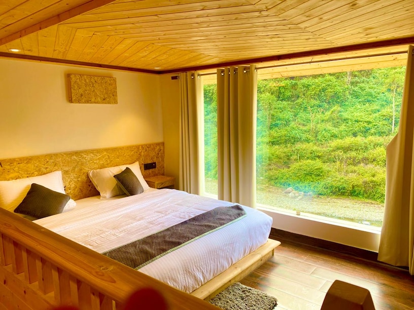 %Resort In Lansdowne% %7 hills 9911125253% best River Site Resort In Lansdowne