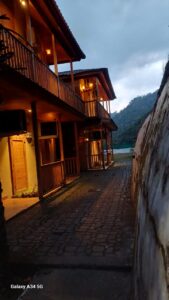 %best resort in lansdowne%
